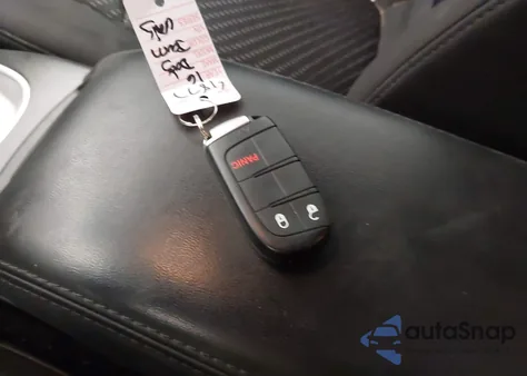 2019 Dodge Journey Se z USA, uszkodzony, nr VIN 3C4PDCBB9KT757813